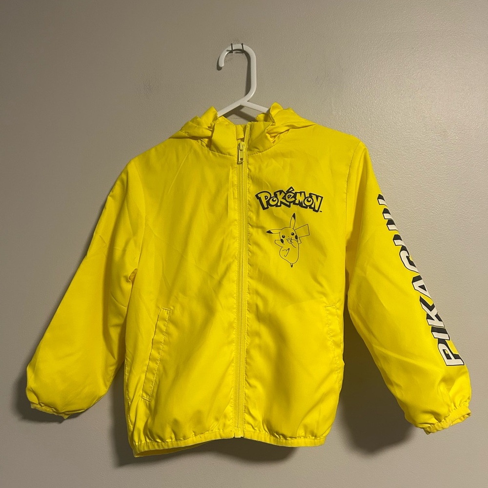 H&M 2/4T Pokémon Yellow Pikachu unlined Windbreaker zip up hooded Jacket